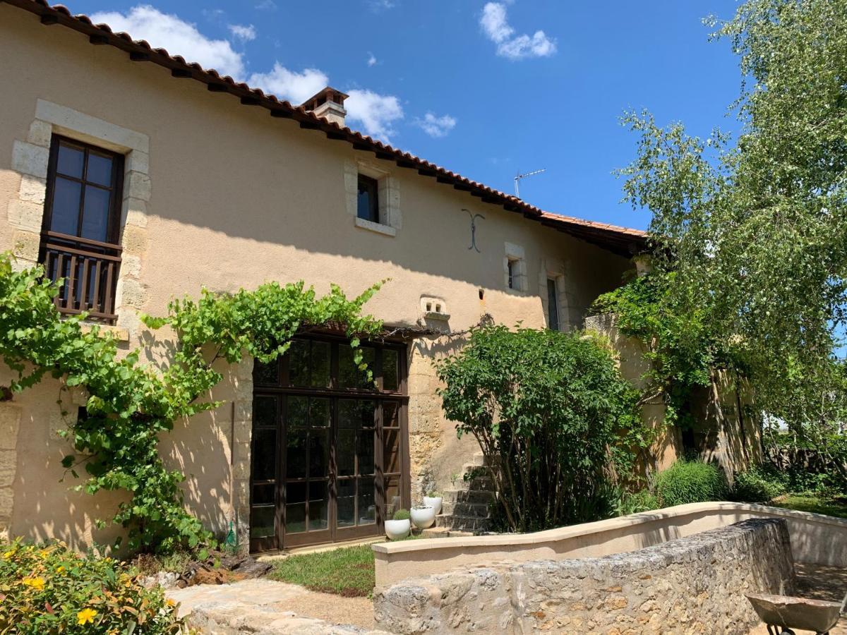 Grande Villa Au Coeur De La Dordogne Paussac-et-Saint-Vivien Exteriör bild