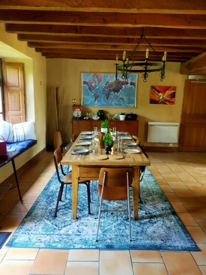 Grande Villa Au Coeur De La Dordogne Paussac-et-Saint-Vivien Exteriör bild
